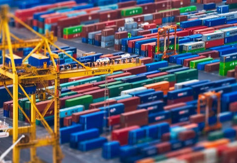 جزئیات صادرات و واردات در مردادماه ۱۴۰۰