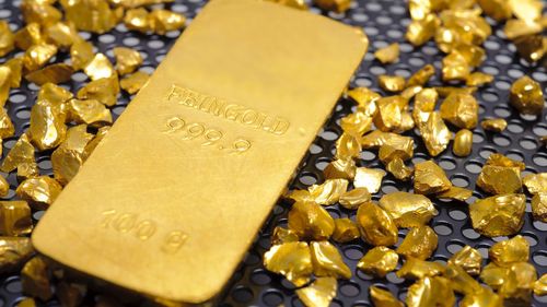 سرمایه‌گذاران منتظر کاهش قیمت طلا تا ۱۲۰۰دلار هستند/ کاهش ۹درصدی طلا در ۶ماه گذشته