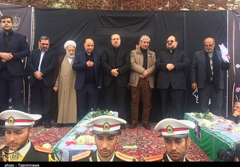 گزارش تصویری از مراسم تشیع مرحوم نوربخش در گلستان