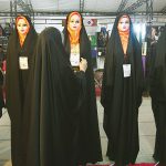 بررسی دلایل عدم توسعه تولید چادر مشکی در ایران