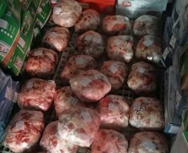 گوشت منجمد در فروشگاههای مازندران توزیع می شود