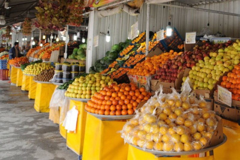 توزیع میوه با قیمت مصوب آغاز شد