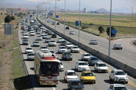 تردد در جاده‌های کشور ۱۵.۳ درصد افزایش یافت