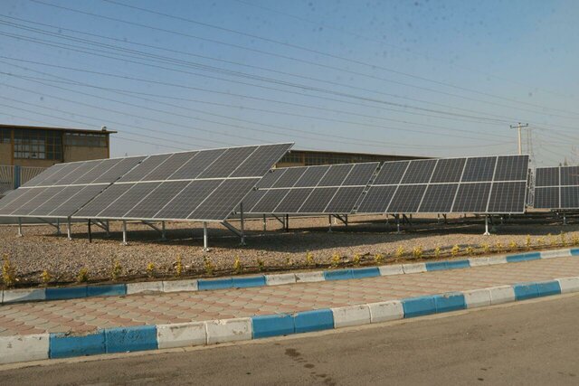 تدوین طرح اصلاحیه نرخ خرید برق از نیروگاه‌های خورشیدی
