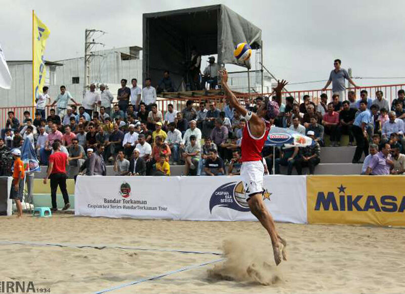 گلستان قهرمان مسابقات والیبال ساحلی قهرمانی کشور در بهشهر شد