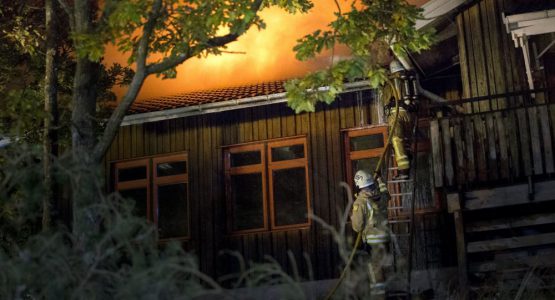 اعزام گروه هوایی جهت مهار آتش در سیبری