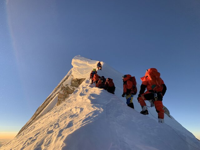 سقوط بانوی کوهنورد از ارتفاعات دماوند