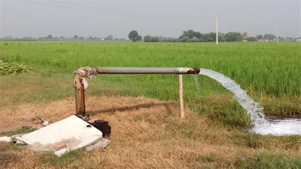 احداث کانال بتنی و سردهنه آب زراعی ۳۴ میلیاردی در محمودآباد