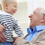 بهترین سن برای خرید بیمه عمر چندسالگی است؟