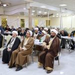 مساجد بزرگترین سنگر برای جوانان است