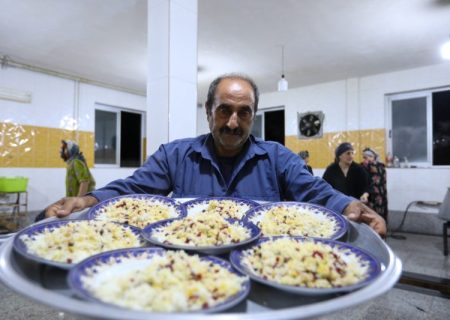مراسم نذری ایام ۲۸ صفر در روستای یادمان ساری