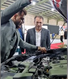 فرماندار بهشهر از نمایشگاه خودرو منطقه آزاد بازدید کرد